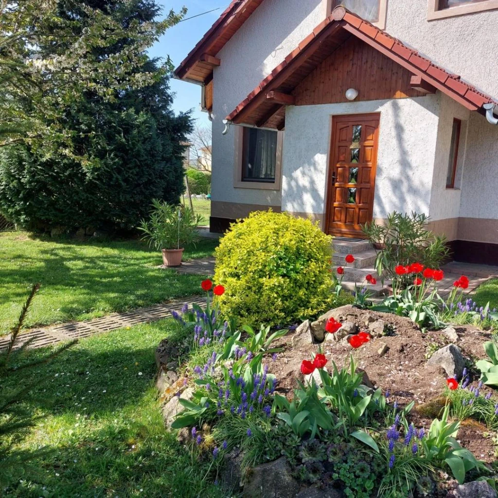 Eladó Családi ház, Keszthely, Kertváros, 160nm, 129000000 Ft