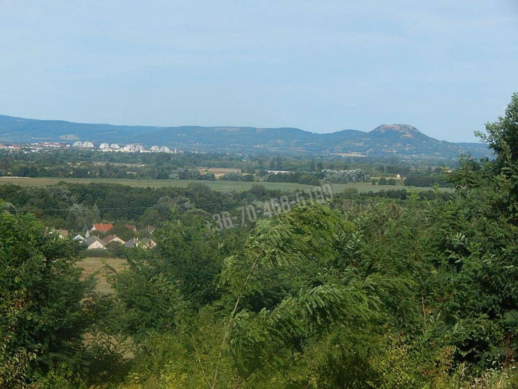 For sale building plot, Lesenceistvánd