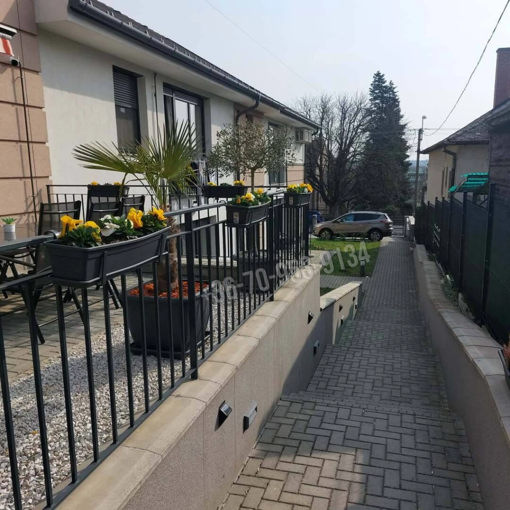 Eladó Társasházi lakás, Hévíz, Nyugati városrész, Zrínyi Miklós utca, 84nm, 124700000 Ft