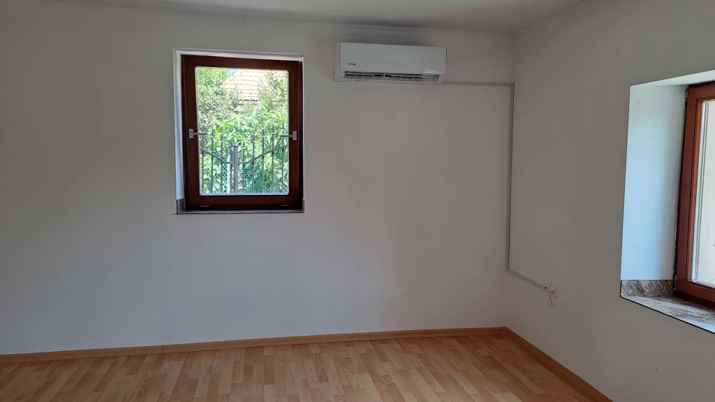 Eladó családi ház, Jászárokszállás