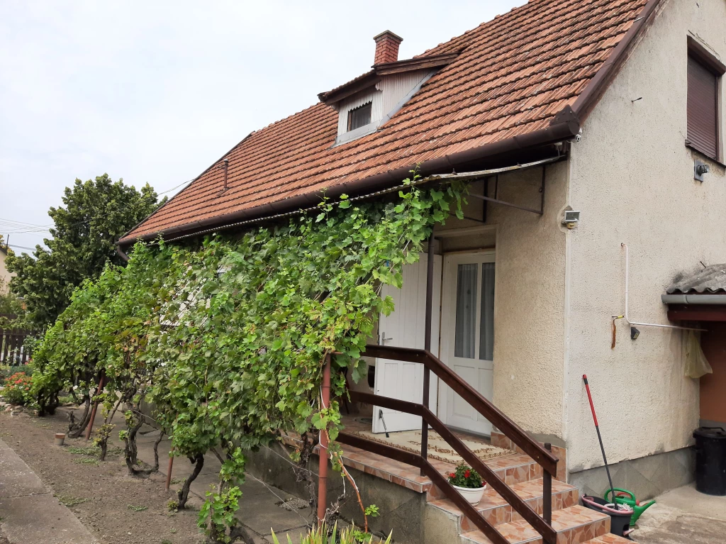 Eladó családi ház, Jászjákóhalma