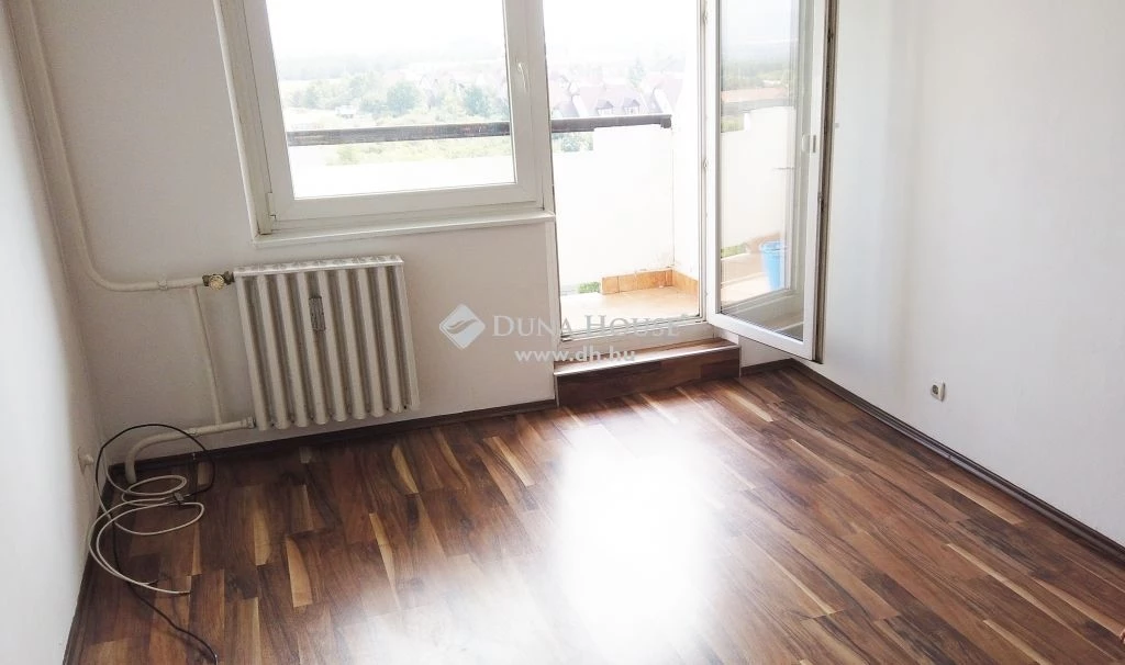 For sale panel flat, Veszprém, Jutasi úti lakótelep