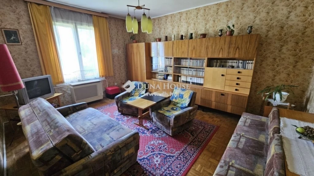 For sale brick flat, Veszprém, Egyetemváros
