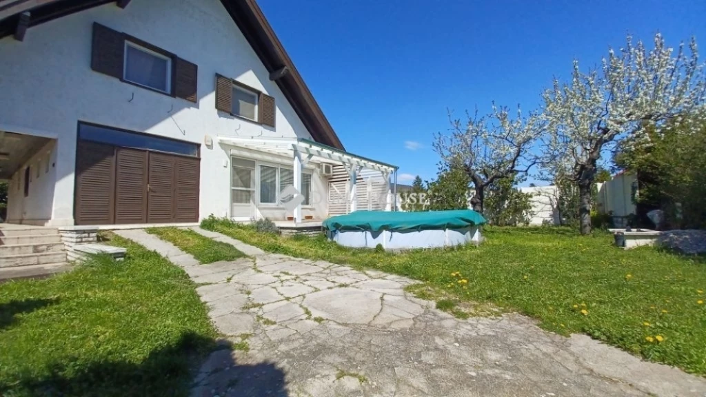 Eladó ház, Balatonfüred