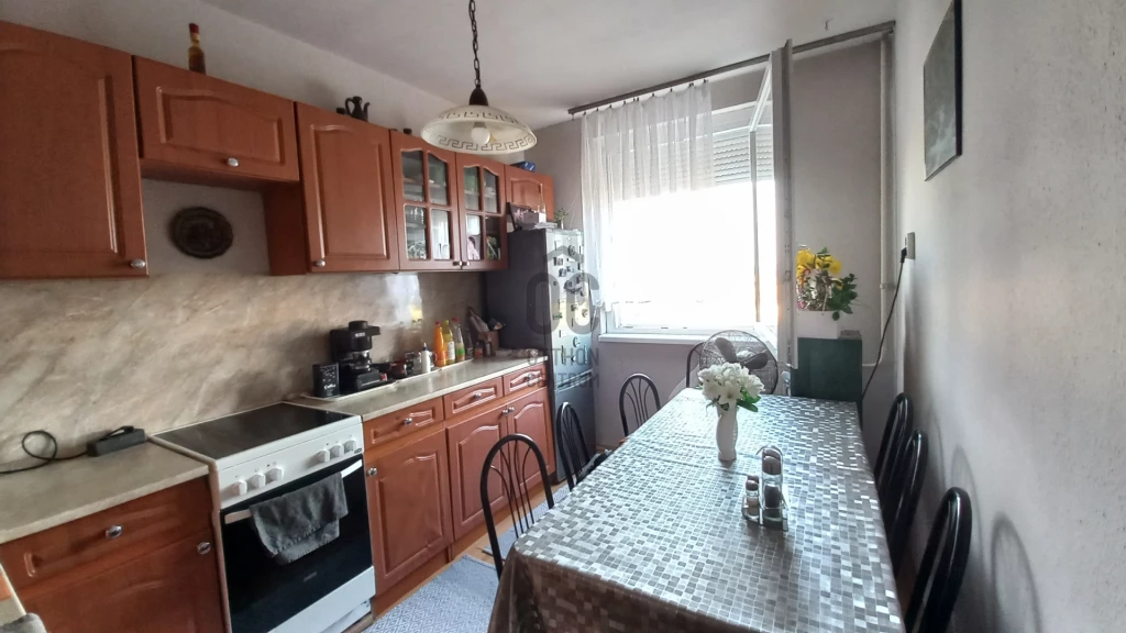 For sale panel flat, Nyíregyháza, Örökösföld