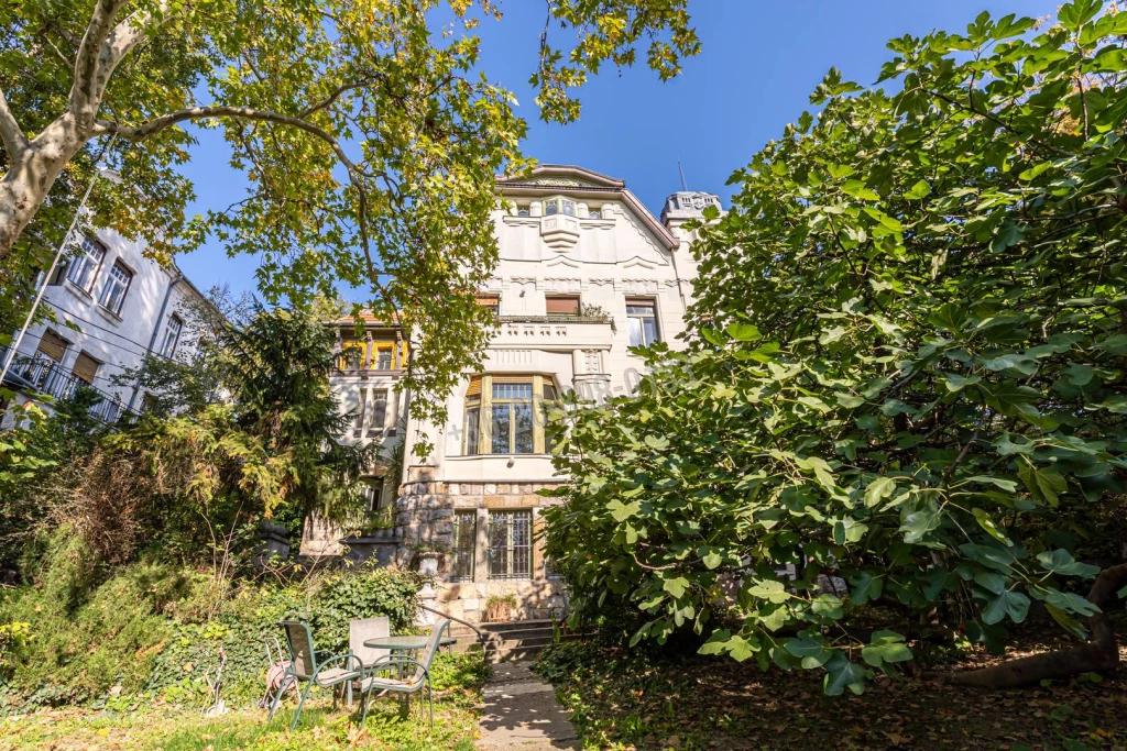 Eladó Társasházi lakás, Budapest II. kerület, Rózsadomb, Keleti Károly utca, 85nm, 141900000 Ft