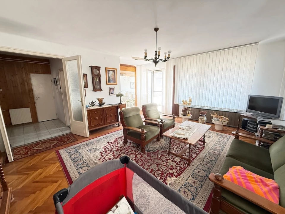 For sale house, Paks