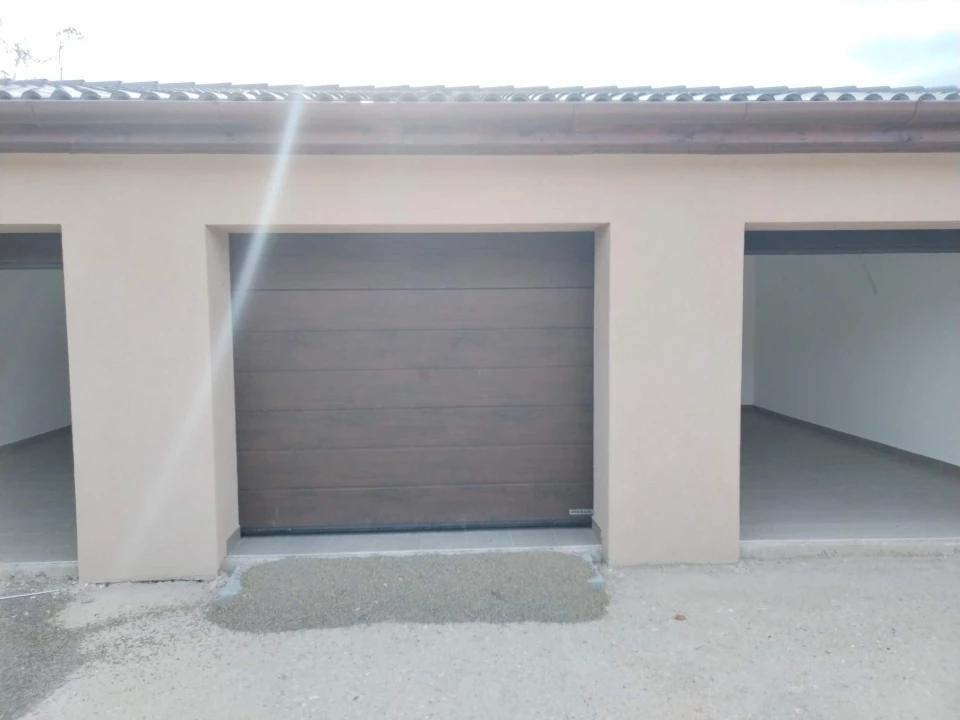 For sale detached garage, Eger