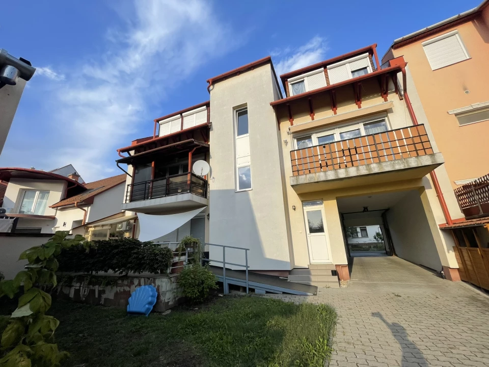Kiadó téglalakás, Eger
