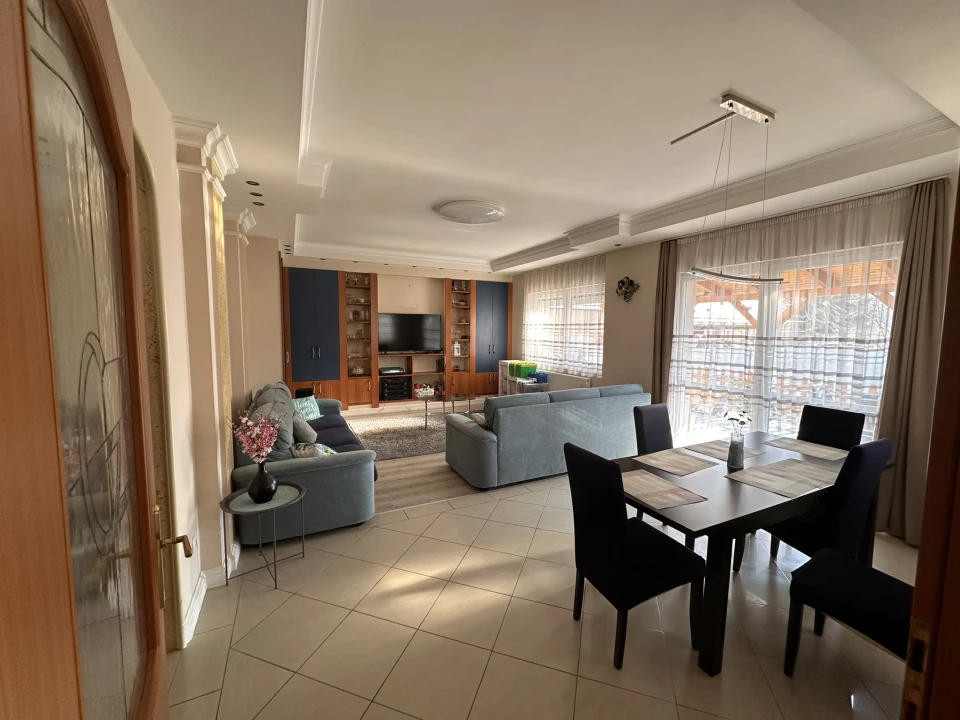 Eladó családi ház, Felsőtárkány