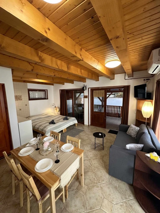 c3-1-name c2-19-name, Eger