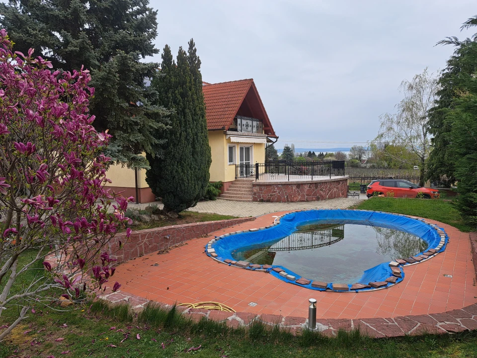 Eladó családi ház, Balatonszepezd