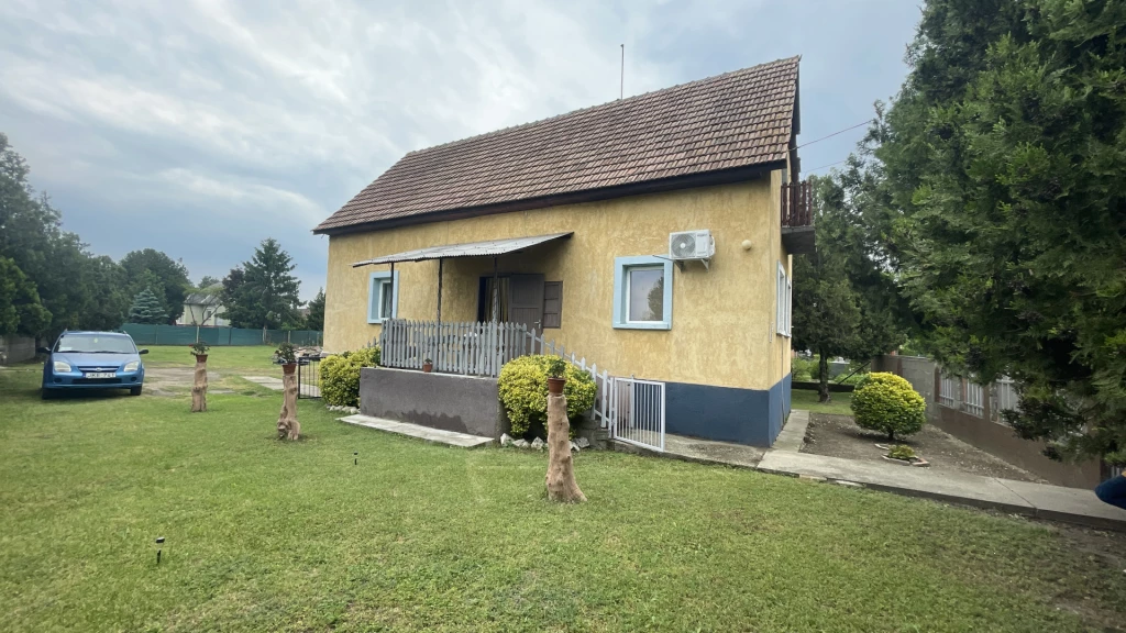 c3-1-name c2-1-name, Dunavarsány, Kisvarsány
