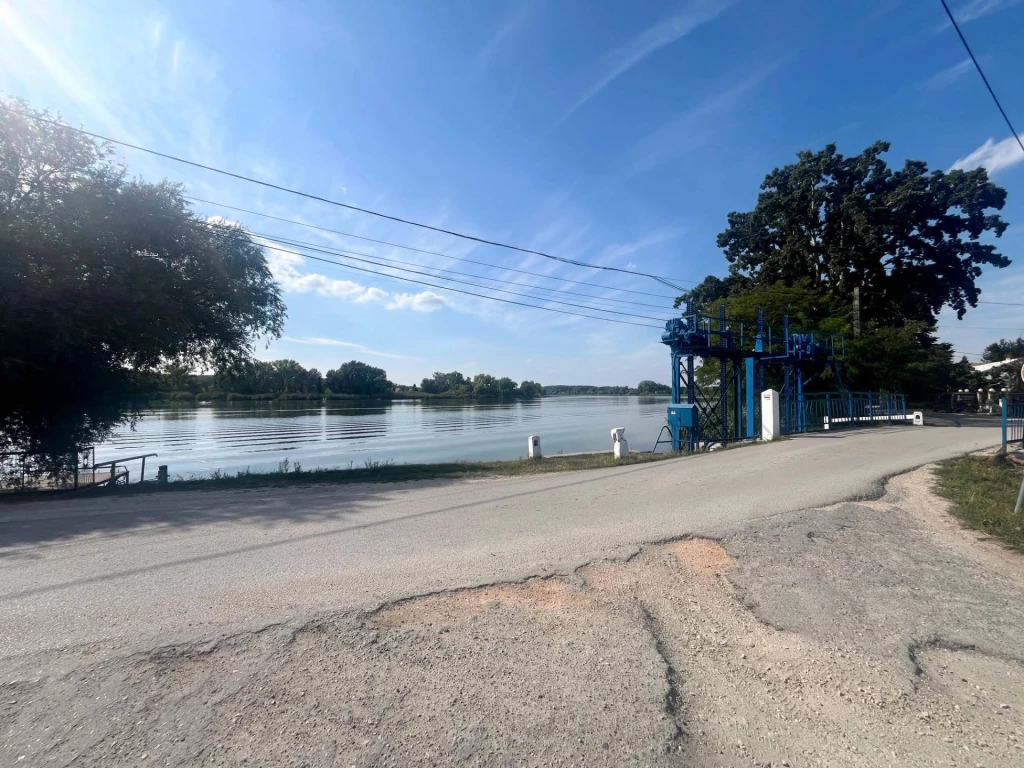 Dömsödön építési telek eladó a Ráckevei-Soroksári-Dunaág közelében!