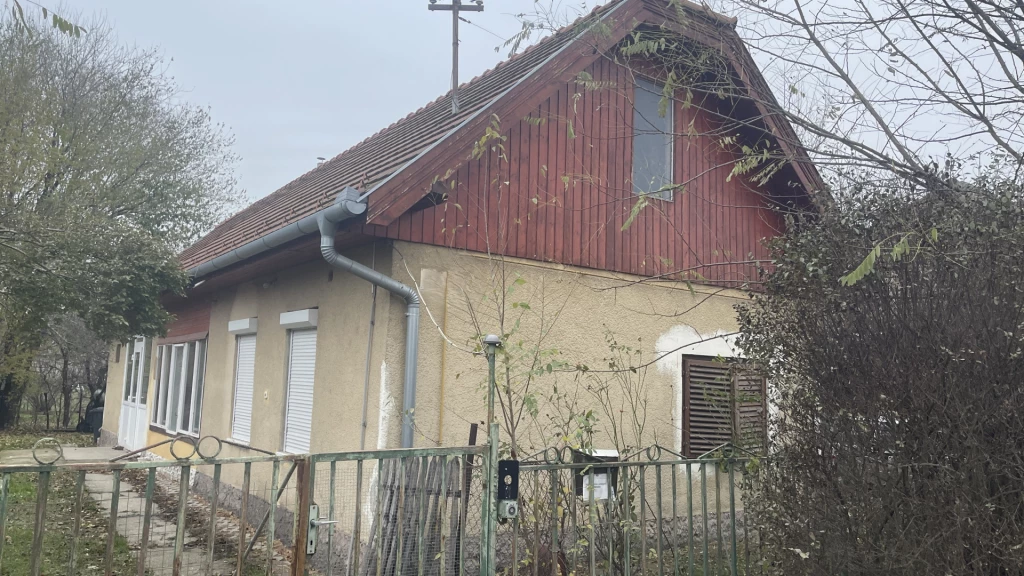 Dunavarsány Kisvarsányi részén eladó jó állapotú családi ház!