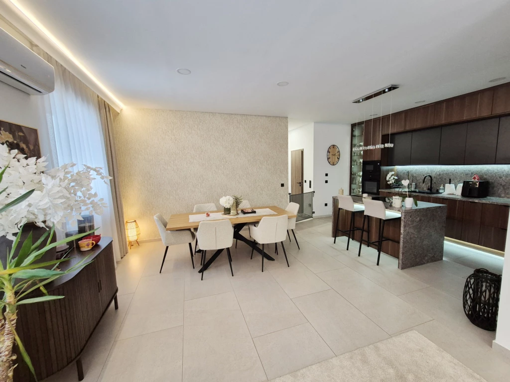 c3-1-name c2-2-name, Dunaharaszti