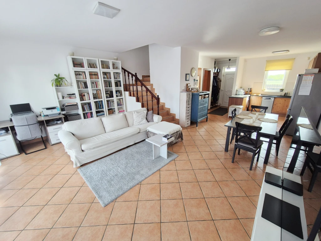 c3-1-name c2-82-name, Dunaharaszti, Bezerédi-lakópark