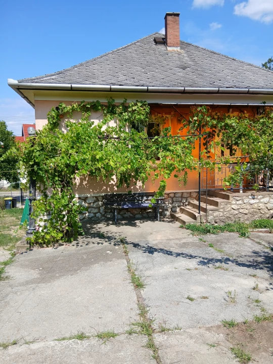 Eladó családi ház, Felsőtárkány