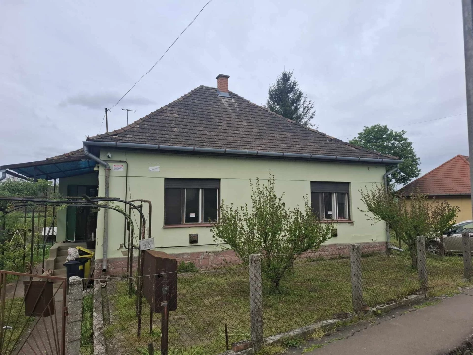 Eladó családi ház, Terpes