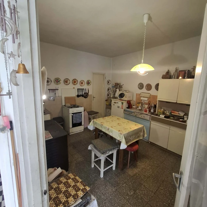 Eladó családi ház, Tarnalelesz
