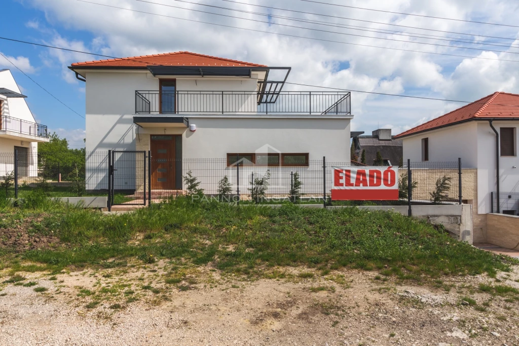 For sale house, Balatonudvari