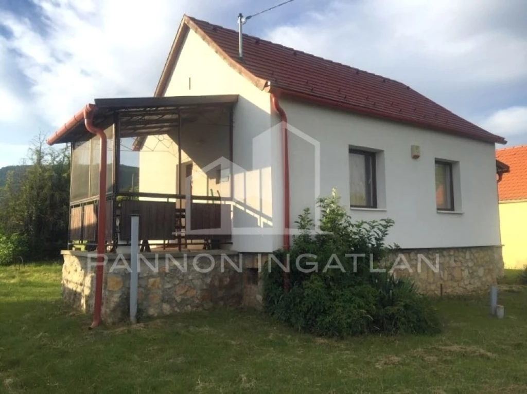 For sale house, Somlóvásárhely