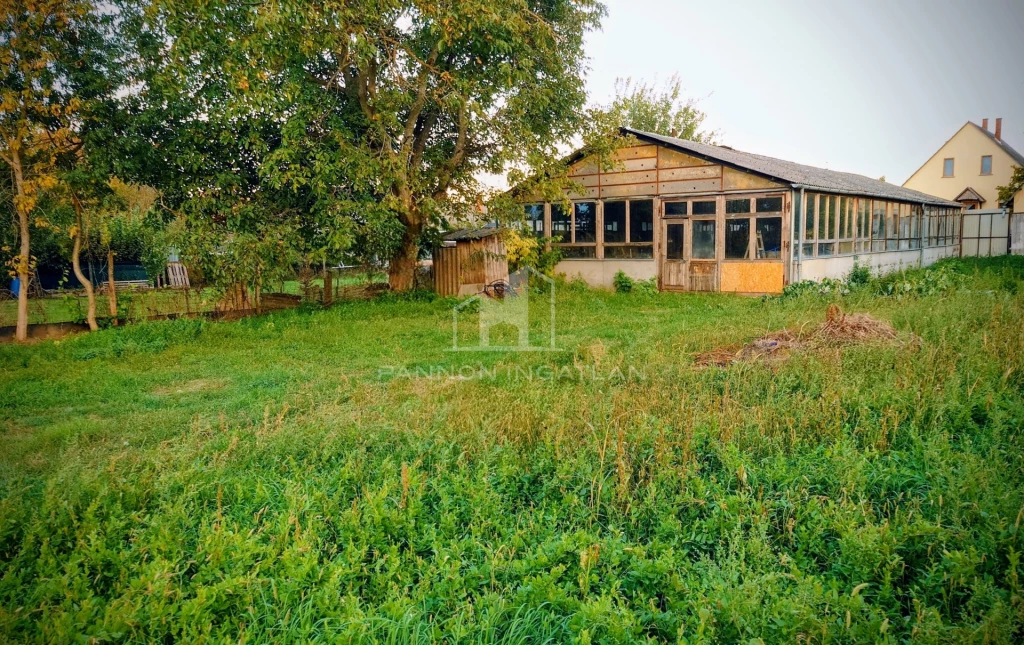 Eladó Üzlethelyiség, Sárszentmihály 44.900.000 Ft