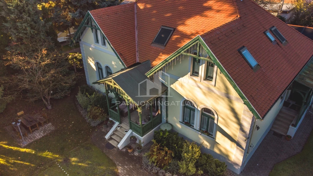 For sale hotel, inn, Veszprém