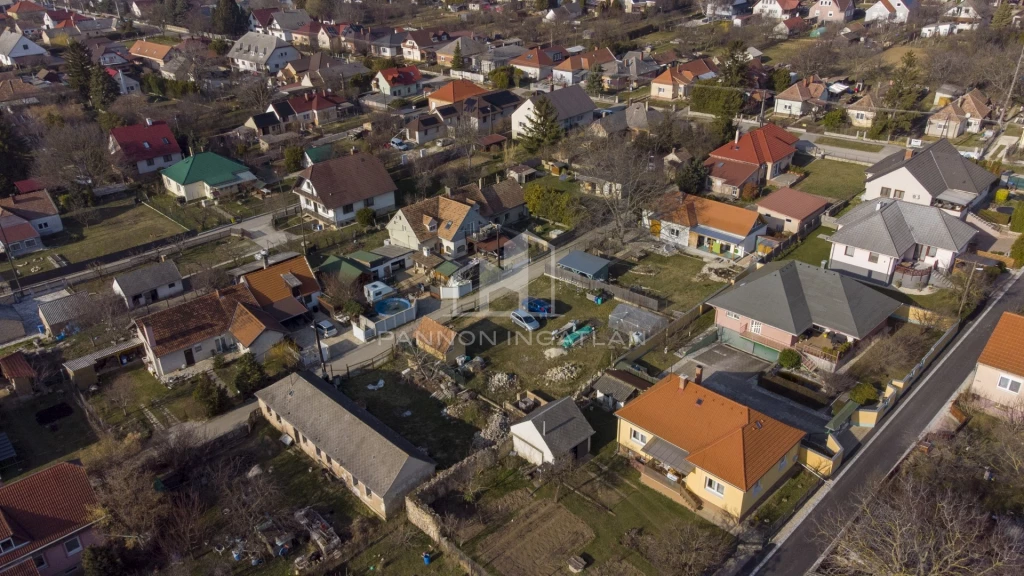 Eladó Telek, Nemesvámos Kossuth Lajos utca 24.990.000 Ft