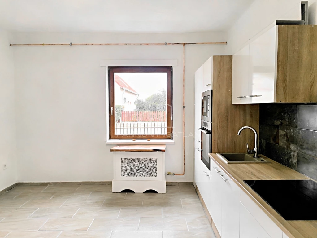 Kiadó Ház, Vilonya 220.000 Ft