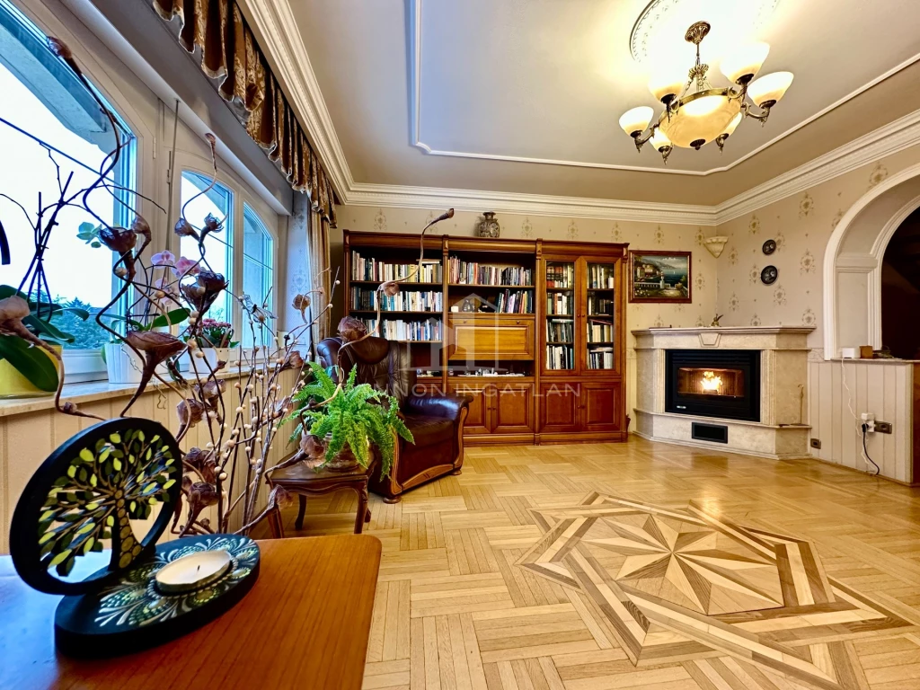 Eladó Ház, Fót 399.000.000 Ft