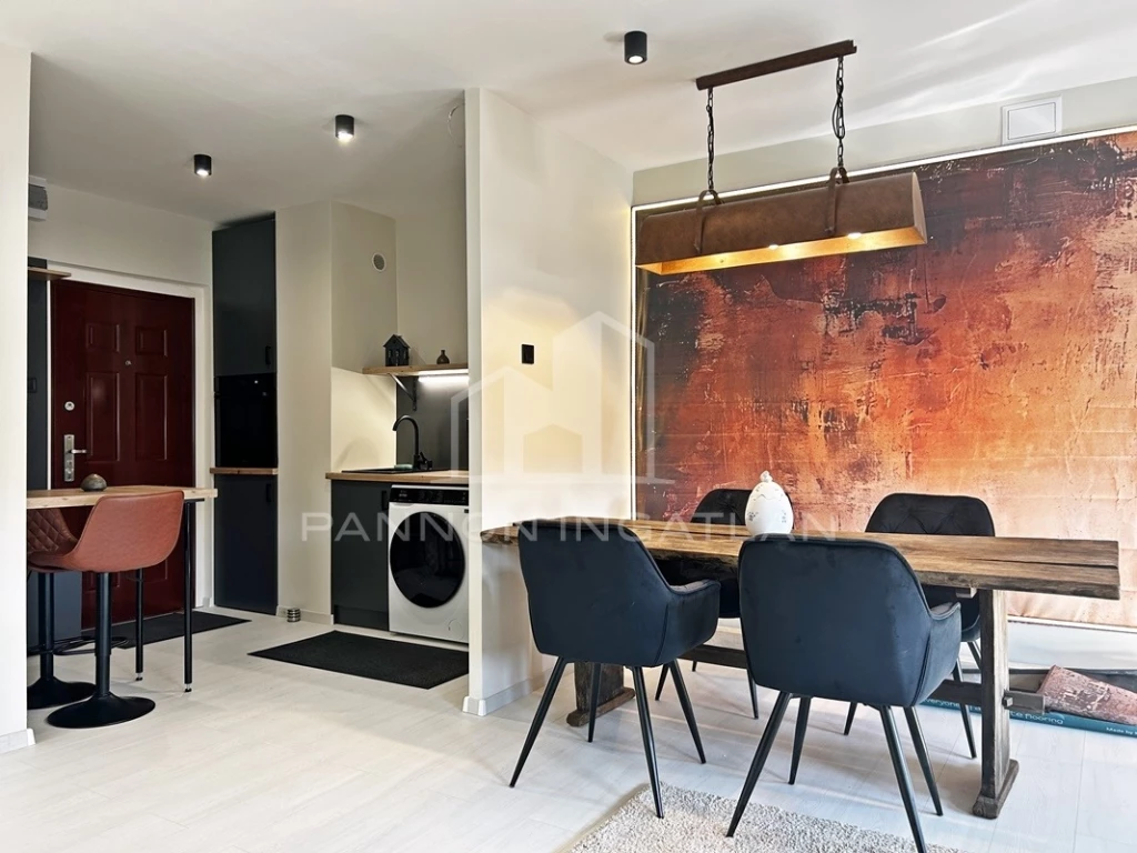 Kiadó Lakás, Veszprém Március 15 utca 220.000 Ft