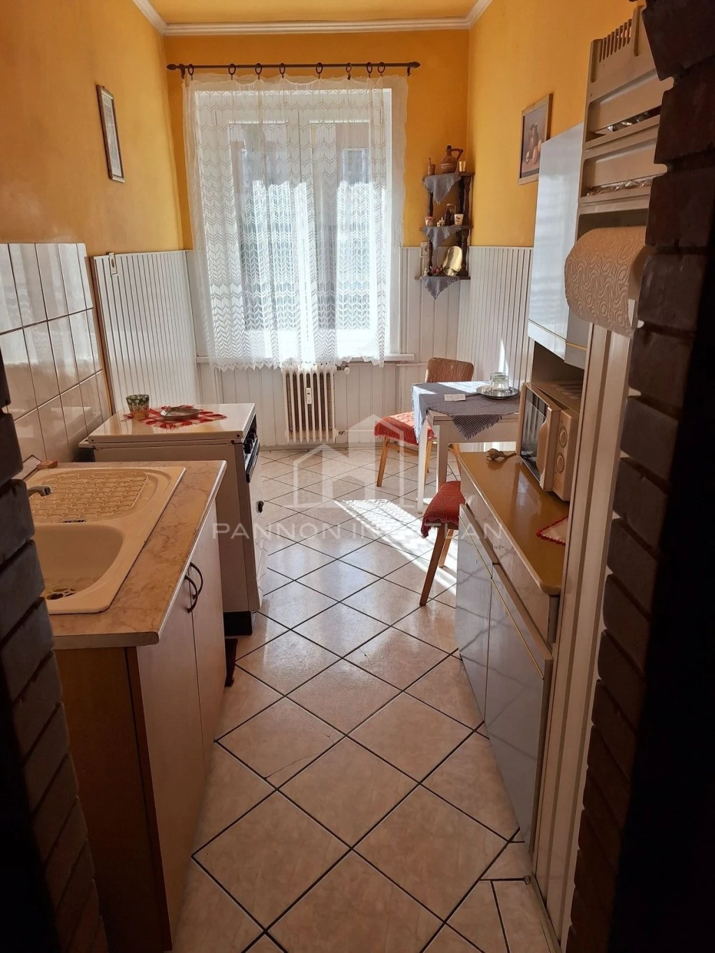 Eladó Lakás, Ajka 33.900.000 Ft