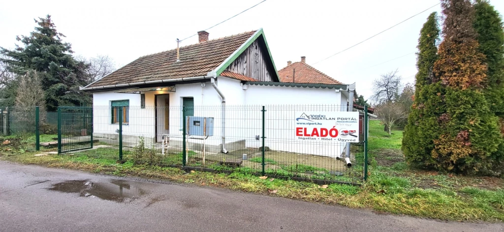 Eladó Ház, Jászárokszállás Csikós 10.400.000 Ft