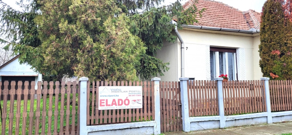 Eladó Ház, Visznek Dobó Katica 14.000.000 Ft