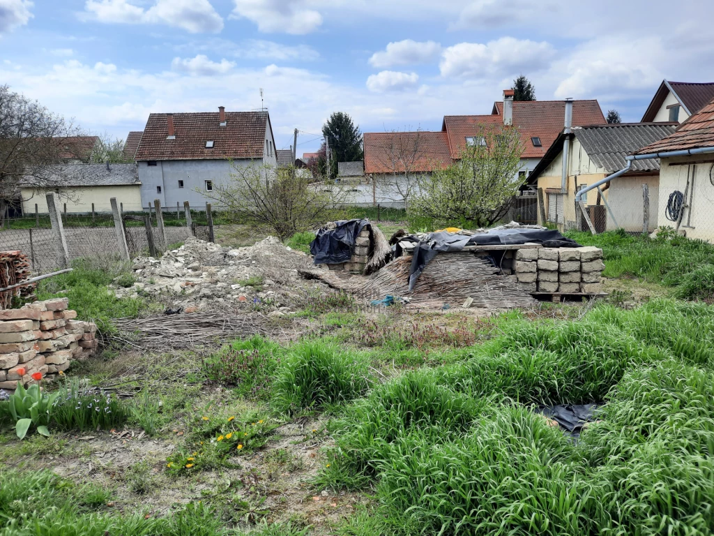 Eladó építési telek, Hajdúszoboszló, Kertváros