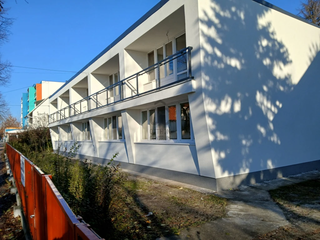 c3-1-name c2-19-name, Hajdúszoboszló, Fürdőnegyed