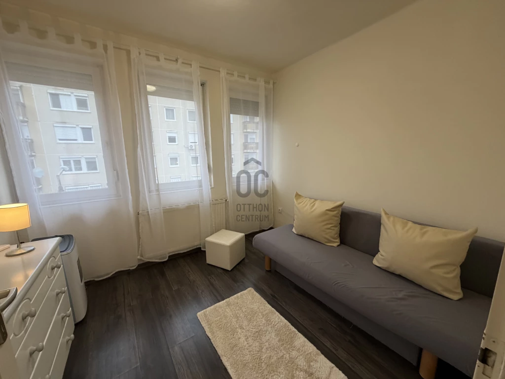 Eladó téglalakás, Hajdúszoboszló, Belváros