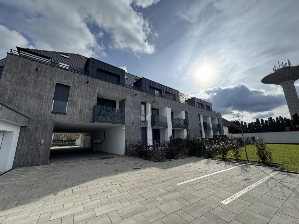 Eladó téglalakás, Hajdúszoboszló, Belváros