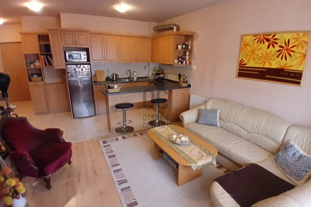 Eladó téglalakás, Hajdúszoboszló, Fürdőnegyed