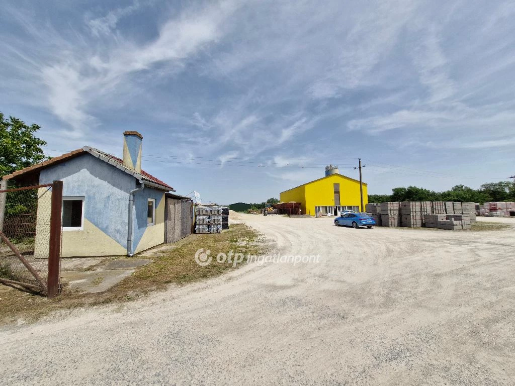 For sale development area, Tolna