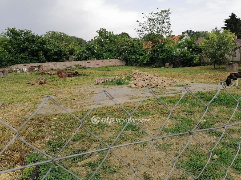 For sale building plot, Gerjen, Béke tér