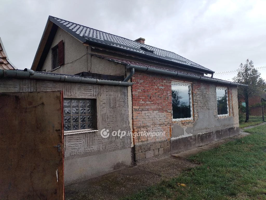 For sale holiday house, summer cottage, Mezőfalva, Csendes