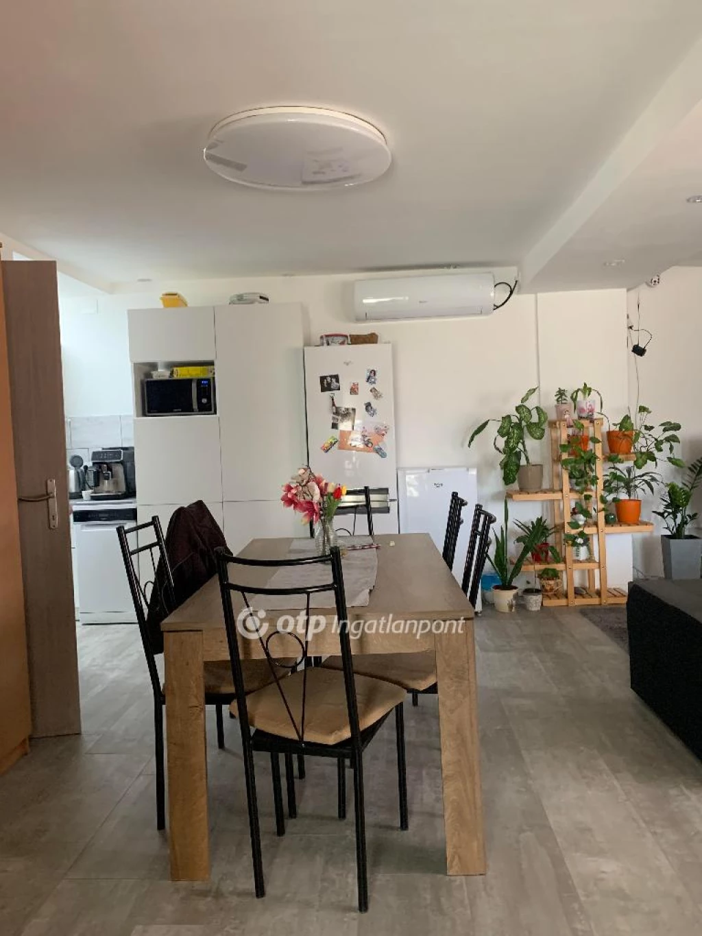 c3-1-name c2-1-name, Enying, Csendes