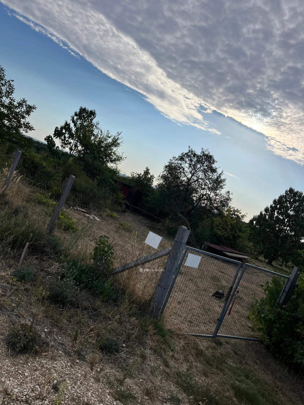 For sale building plot, Kőszárhegy, petőfi