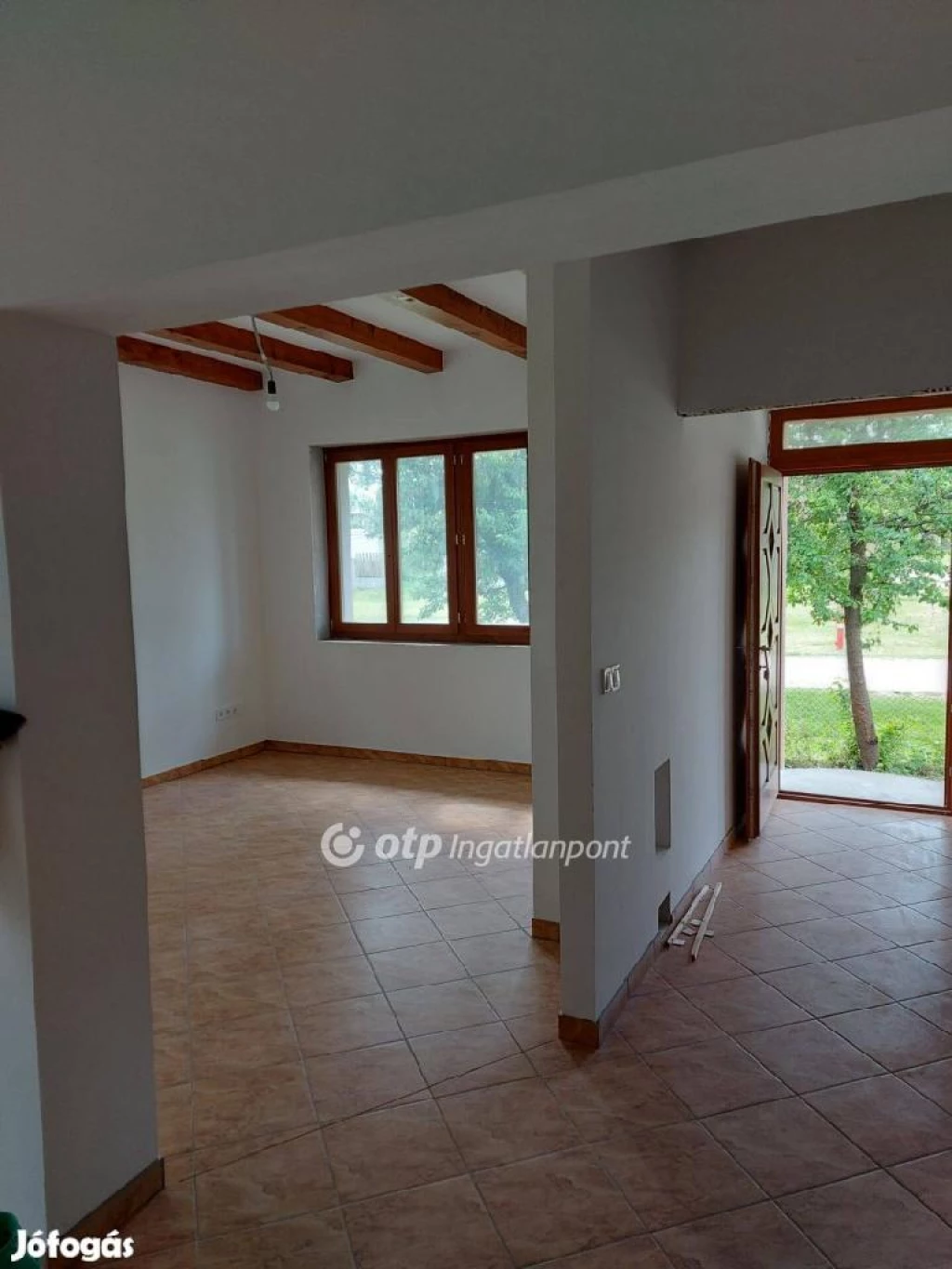 c3-1-name c2-1-name, Aba, Csendes