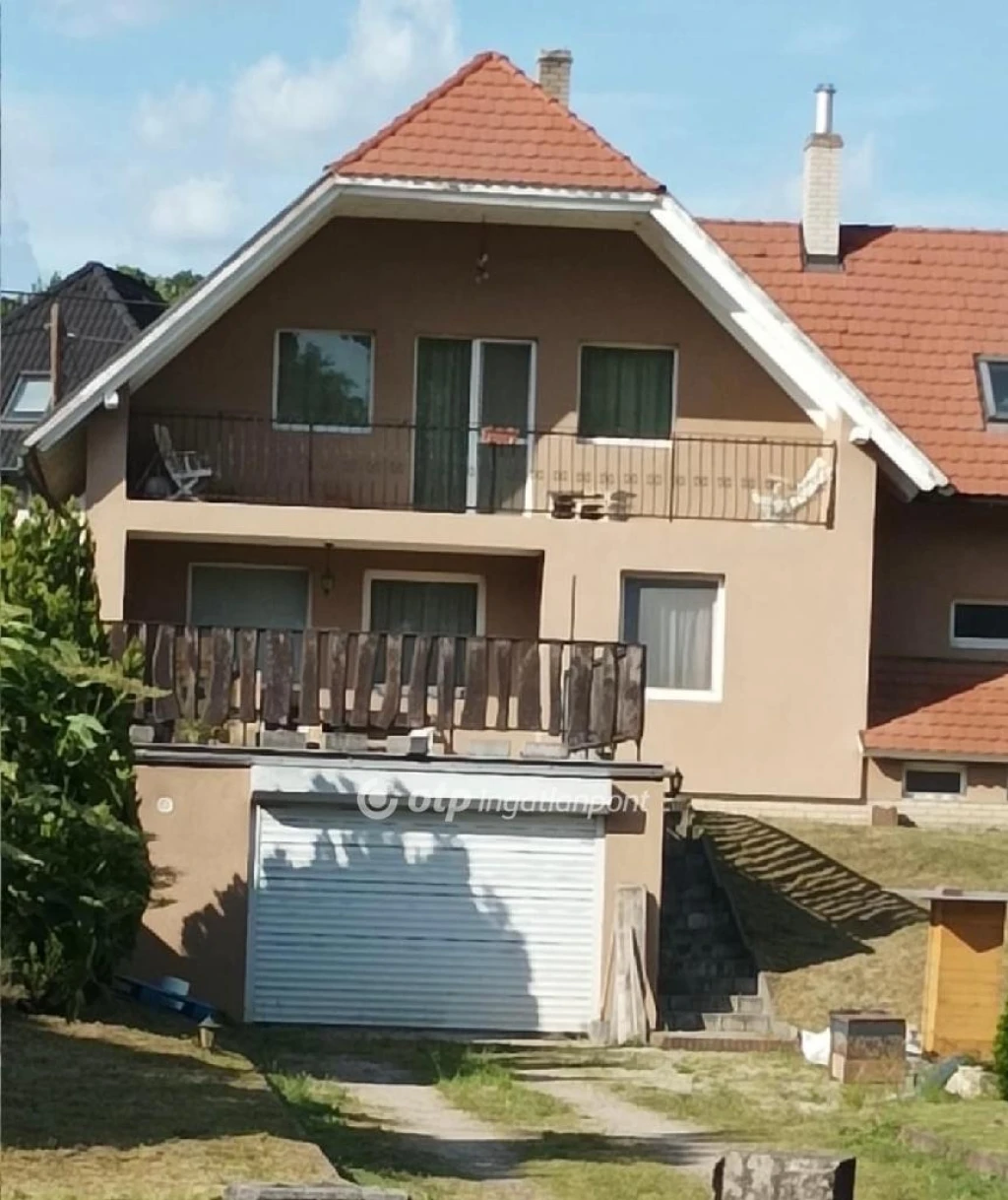 Eladó családi ház, Fehérvárcsurgó, Kiskút