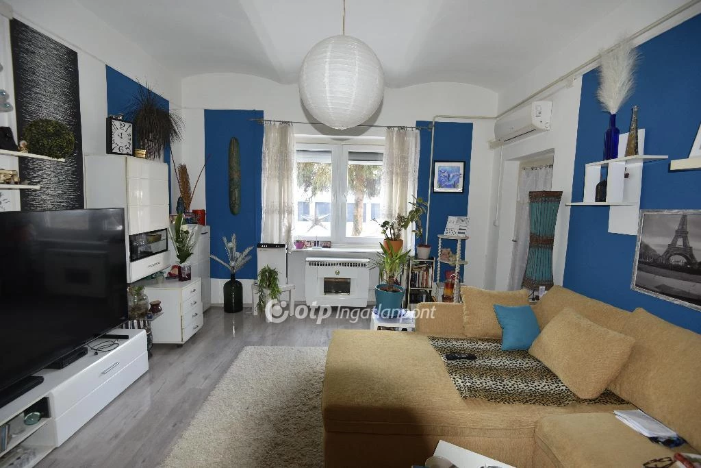 Eladó Lakás, Kaposvár