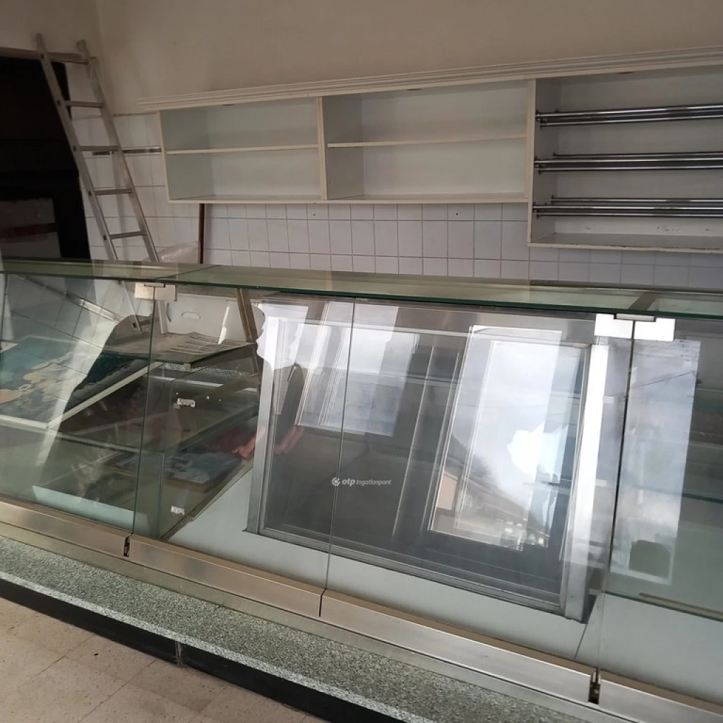 Eladó Ház, Berzence