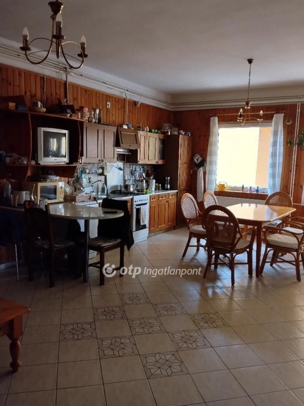 Eladó Ház, Berzence